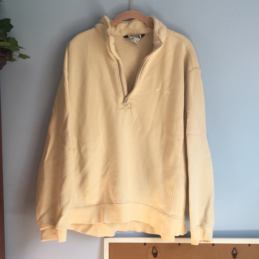 Men’s half zip sweater. Columbia sportswear